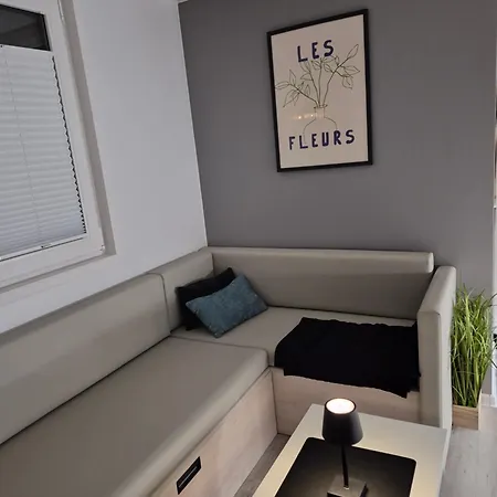 Molo - Floating House Apartment